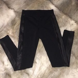 Mid waist panel leggings